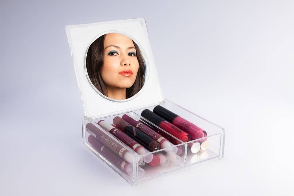 Lip Gloss Products